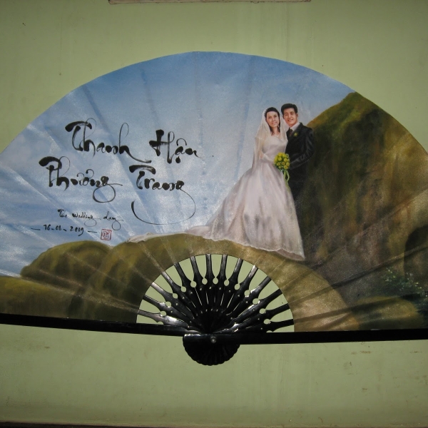 tranh quat dam cuoi 