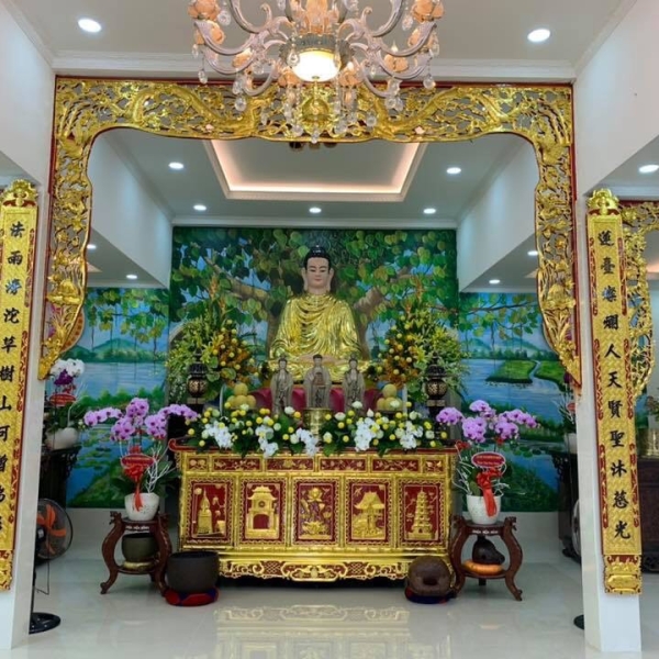 Trùng tu chùa Hòa Bình quận tân bình / son sua tuong phat