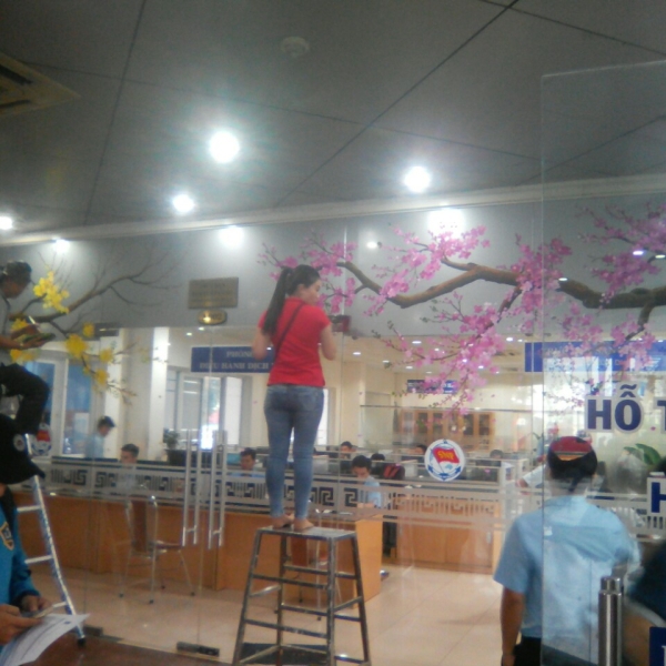 ve tranh tet tren kinh 